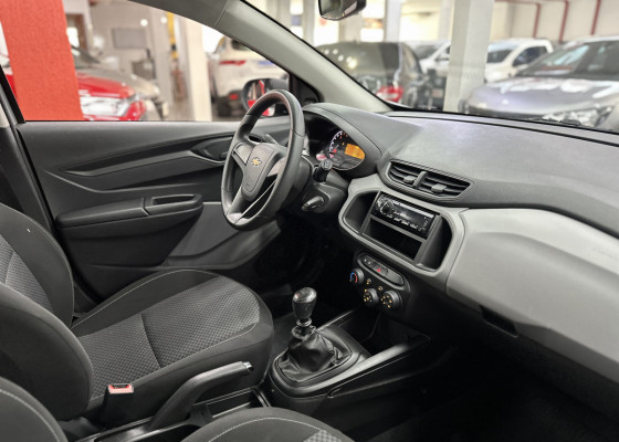 GM - Chevrolet ONIX HATCH Joy 1.0 8V Flex 5p Mec. 2019 Flex