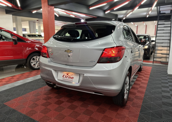 GM - Chevrolet ONIX HATCH Joy 1.0 8V Flex 5p Mec. 2019 Flex
