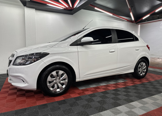 GM - Chevrolet ONIX HATCH Joy 1.0 8V Flex 5p Mec. 2019 Flex