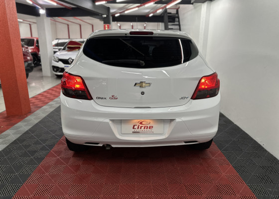 GM - Chevrolet ONIX HATCH Joy 1.0 8V Flex 5p Mec. 2019 Flex