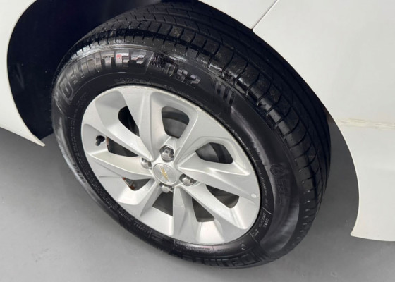 GM - Chevrolet ONIX HATCH LT 1.0 12V Flex 5p Mec. 2023 Flex