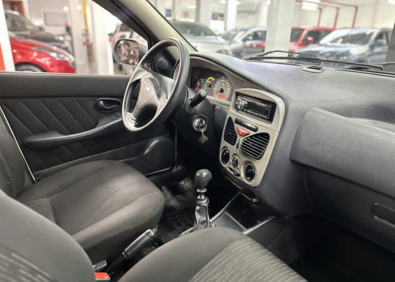 Fiat Palio 1.0 ECONOMY Fire Flex 8V 4p 2014 Flex