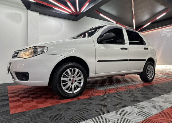 Fiat Palio 1.0 ECONOMY Fire Flex 8V 4p 2014 Flex
