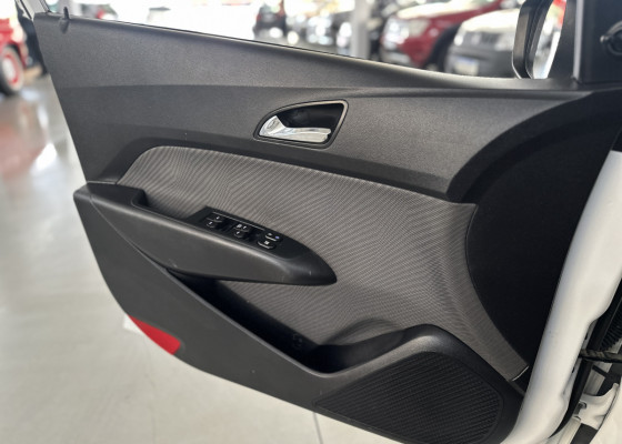 Hyundai HB20S C.Plus/C.Style 1.6 Flex 16V Mec.4p 2015 Flex
