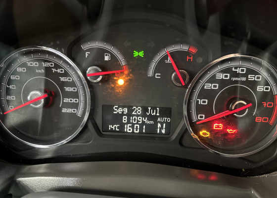 Fiat Grand Siena ESSENCE Dual. 1.6 Flex 16V 2015 Flex