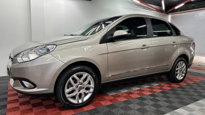 Fiat Grand Siena ESSENCE Dual. 1.6 Flex 16V 2015 Flex