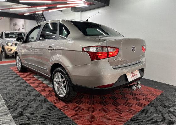 Fiat Grand Siena ESSENCE Dual. 1.6 Flex 16V 2015 Flex