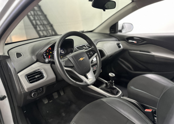 GM - Chevrolet ONIX HATCH LT 1.0 8V FlexPower 5p Mec. 2019 Flex