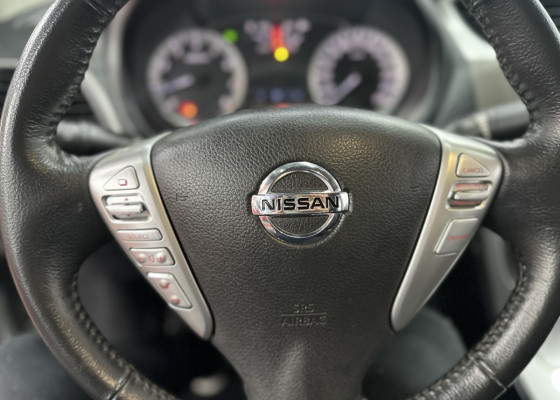 Nissan Sentra SL 2.0/ 2.0 Flex Fuel 16V Aut. 2015 Flex