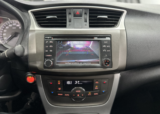 Nissan Sentra SL 2.0/ 2.0 Flex Fuel 16V Aut. 2015 Flex