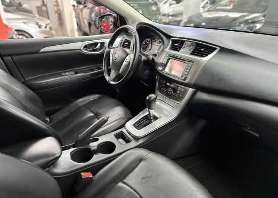 Nissan Sentra SL 2.0/ 2.0 Flex Fuel 16V Aut. 2015 Flex