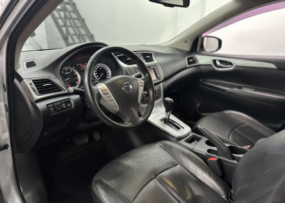 Nissan Sentra SL 2.0/ 2.0 Flex Fuel 16V Aut. 2015 Flex