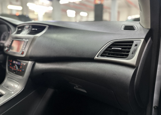 Nissan Sentra SL 2.0/ 2.0 Flex Fuel 16V Aut. 2015 Flex