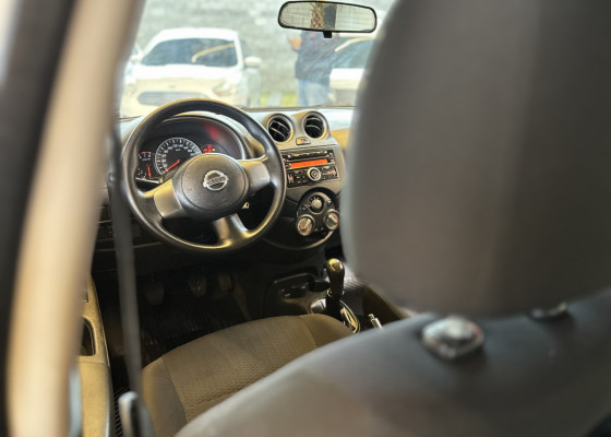 Nissan MARCH SV 1.6 16V Flex Fuel 2013 Flex Flex