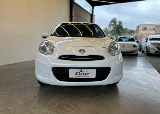 Nissan MARCH SV 1.6 16V Flex Fuel 2013 Flex Flex