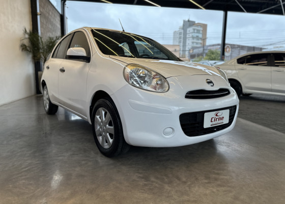 Nissan MARCH SV 1.6 16V Flex Fuel 2013 Flex Flex