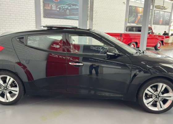 Hyundai Veloster 1.6 16V  140cv Aut. 2013 Gasolina