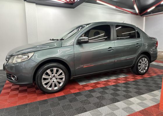 VW - VolksWagen VOYAGE COMF/Highli. 1.6 T.Flex 8V 4p 2011 Flex