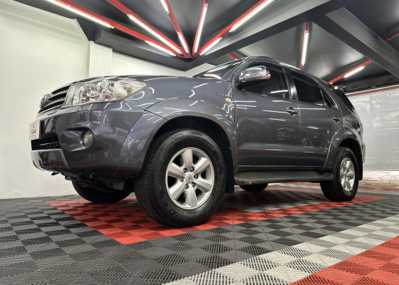 Toyota Hilux SW4 SRV 4x4 4.0 V6 24V Aut. 2011 Gasolina Gasolina