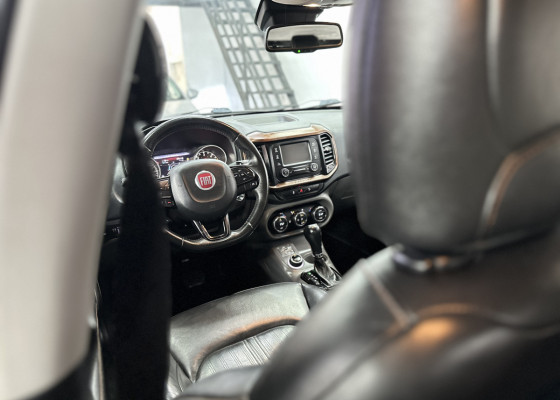 Fiat Toro Volcano 2.0 16V 4x4 TB Diesel Aut. 2017 Diesel
