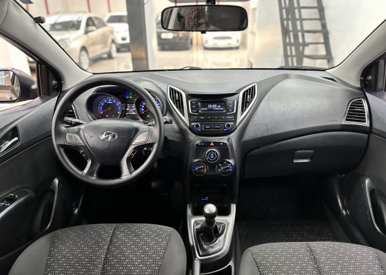 Hyundai HB20 Unique 1.0 Flex 12V Mec. 2019 Flex