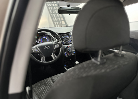 Hyundai HB20 Unique 1.0 Flex 12V Mec. 2019 Flex