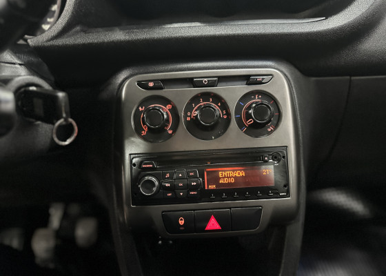 Citroën C3 Picasso GLX 1.5 Flex 8V 5p Mec. 2013 Flex