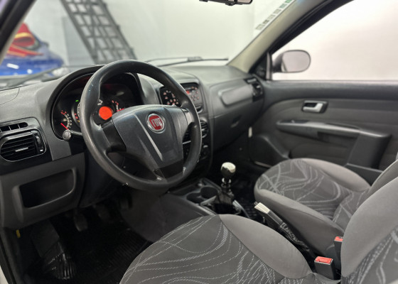 Fiat Strada Working Celeb.1.4 Fire Flex 8V CE 2013 Flex