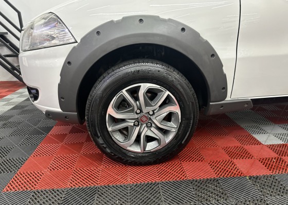 Fiat Strada Working Celeb.1.4 Fire Flex 8V CE 2013 Flex