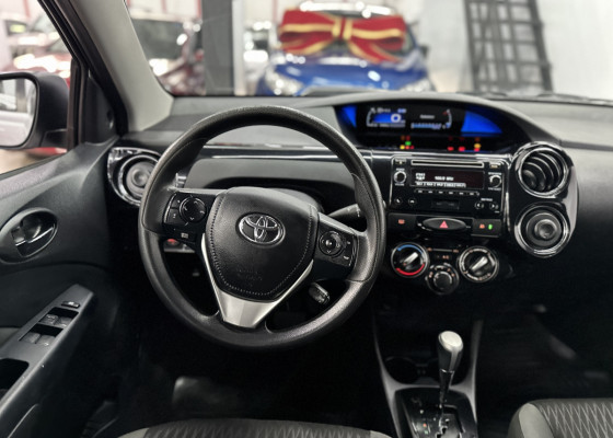 Toyota ETIOS X Plus Sedan 1.5 Flex 16V 4p Aut. 2020 Flex