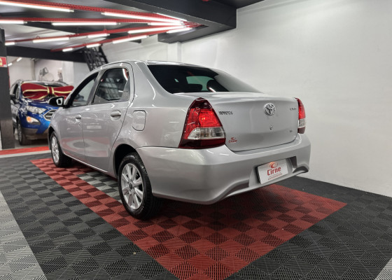 Toyota ETIOS X Plus Sedan 1.5 Flex 16V 4p Aut. 2020 Flex