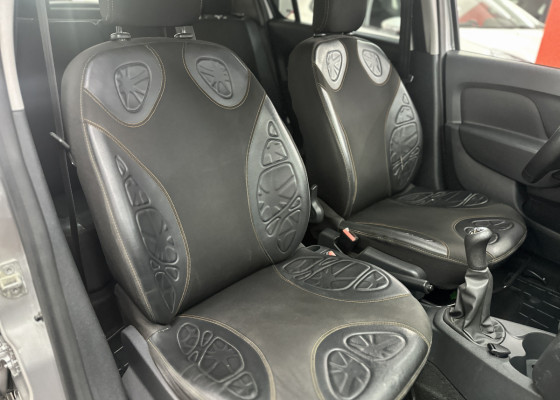 Renault SANDERO STEPWAY Flex 1.6 16V 5p 2017 Flex