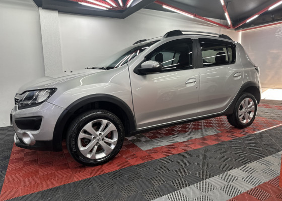 Renault SANDERO STEPWAY Flex 1.6 16V 5p 2017 Flex
