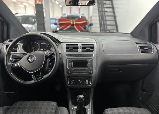 VW - VolksWagen Fox TRACK 1.0 Flex 12V 5p 2017 Flex Flex