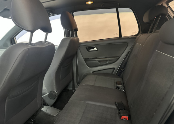 VW - VolksWagen Fox TRACK 1.0 Flex 12V 5p 2017 Flex Flex
