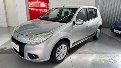 Renault SANDERO Privilège Hi-Flex 1.6 16V 5p Aut 2013 Flex