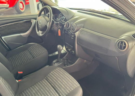 Renault SANDERO Privilège Hi-Flex 1.6 16V 5p Aut 2013 Flex