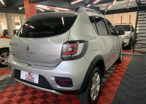 Renault SANDERO STEPWAY Flex 1.6 16V 5p 2018 Flex