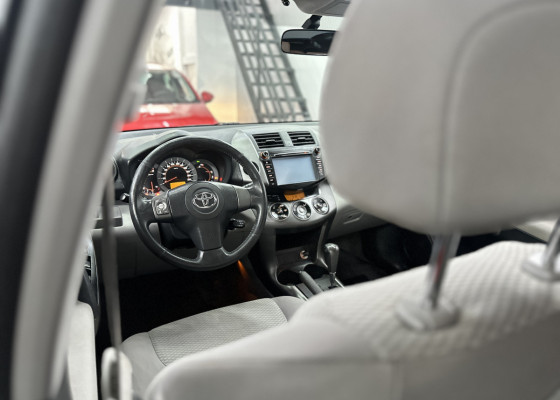 Toyota RAV4 2.4 4x4 16V 170cv Aut. 2010 Gasolina