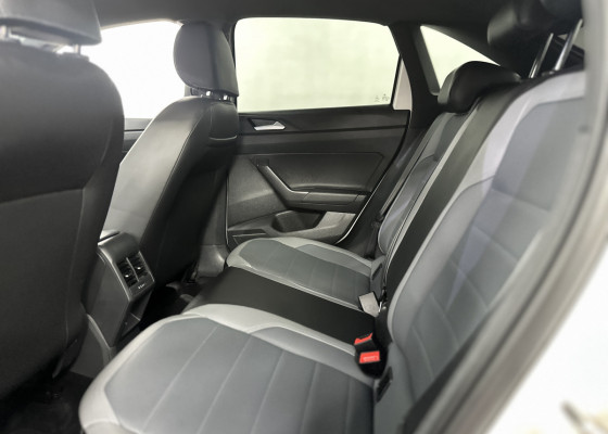 VW - VolksWagen Nivus Highline 1.0 200 TSI Flex Aut. 2022 Flex