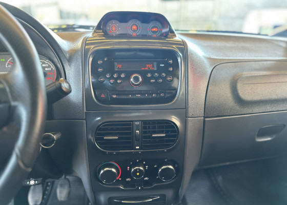 Fiat Palio Weekend Adventure LOCKER 1.8 Flex 2015 Flex