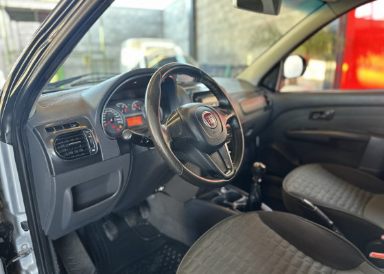 Fiat Palio Weekend Adventure LOCKER 1.8 Flex 2015 Flex