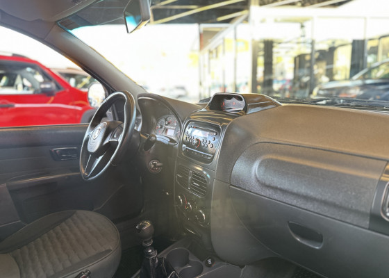 Fiat Palio Weekend Adventure LOCKER 1.8 Flex 2015 Flex