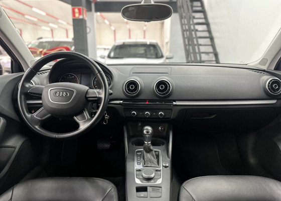 Audi A3 Sedan 1.4/ Attra. 16V TB FSI S-tronic 2016 Gasolina