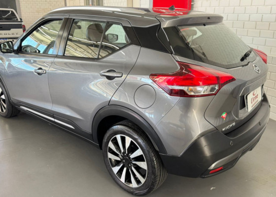 Nissan KICKS SL 1.6 16V FlexStar 5p Aut. 2017 Flex