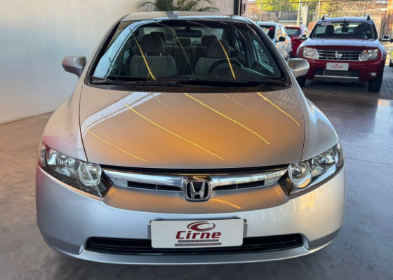 Honda Civic Sedan LXS 1.8/1.8 Flex 16V Mec. 4p 2008 Flex Flex