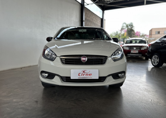 Fiat Grand Siena ESSENCE Dual. 1.6 Flex 16V 2015 Flex