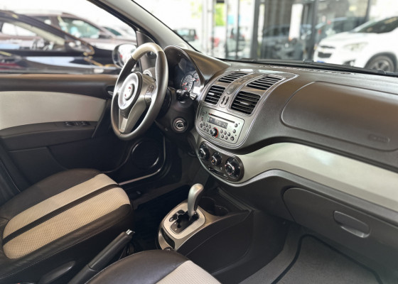 Fiat Grand Siena ESSENCE Dual. 1.6 Flex 16V 2015 Flex