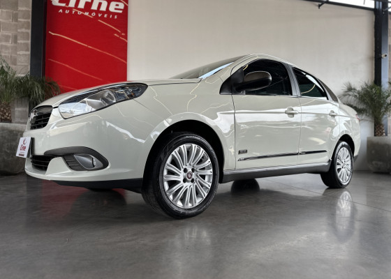 Fiat Grand Siena ESSENCE Dual. 1.6 Flex 16V 2015 Flex