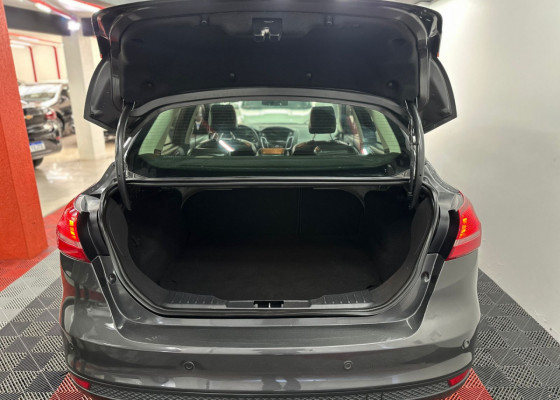 Ford Focus Fastback SE/SE PLUS 2.0 Flex Aut. 2018 Flex